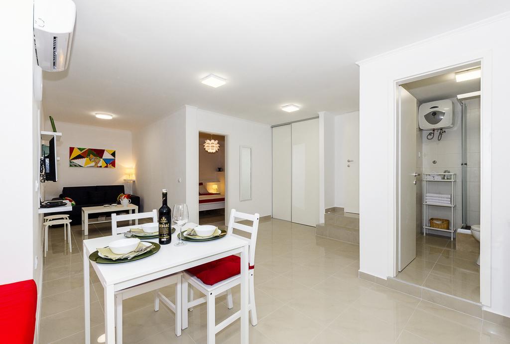 Pensjonat Old Town & Ela Place 3*