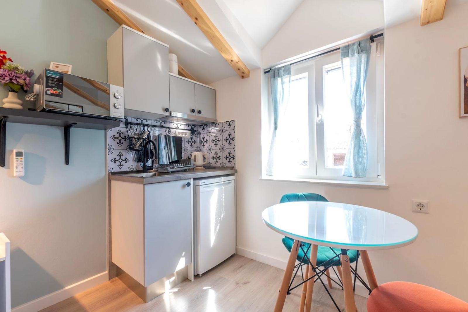 Old Town & Ela Place 3* Split