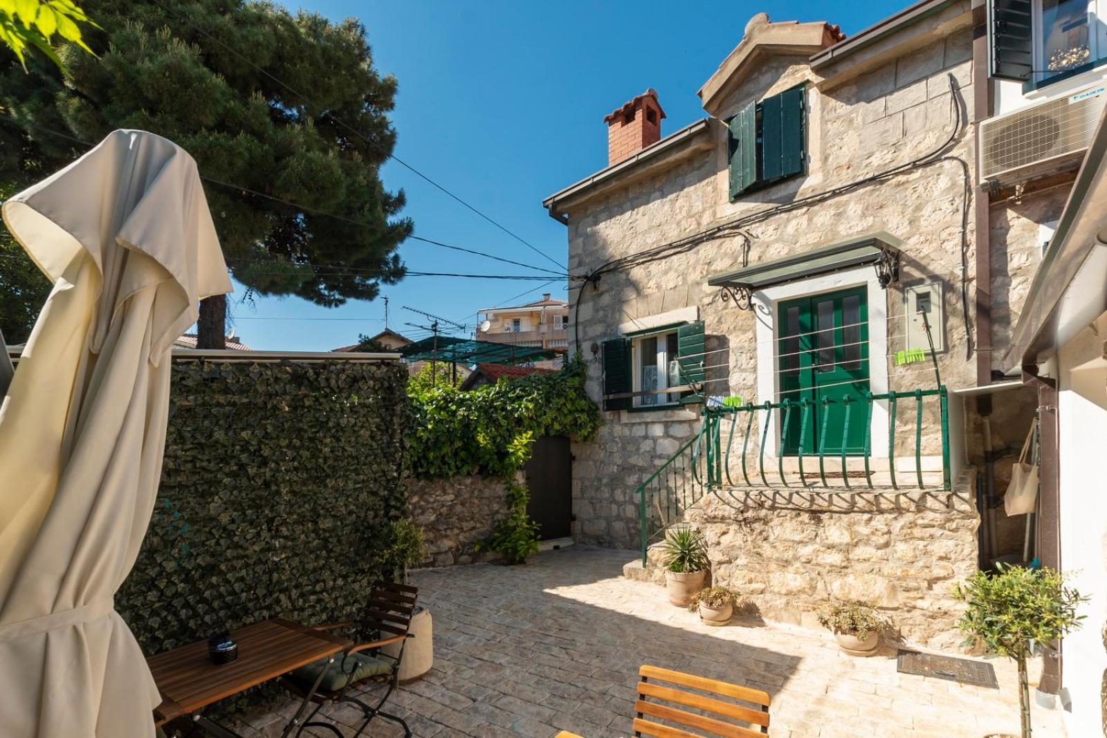 Old Town & Ela Place Guest house Split