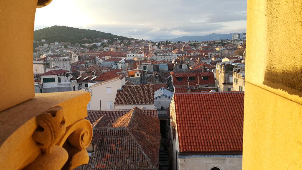 Old Town & Ela Place Guest house